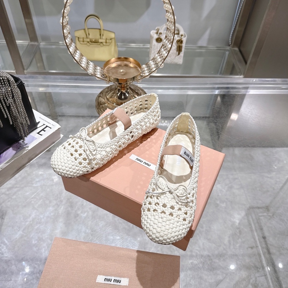 Miu Miu Ivory Woven Mary Jane Ballet Flats - Picture 4 of 6